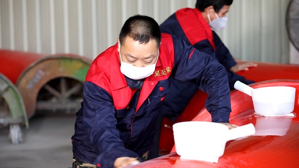过年了，玻璃钢水滑梯怎么维护？
